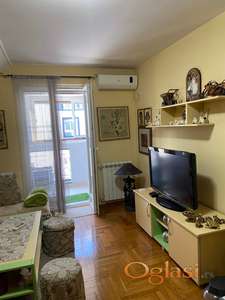 Prodajem prelep stan u centru Vrnjacke Banje