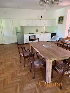 STAN U KUCI ODMAH USELJIV