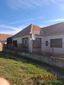 Kuća na prodaju u Farkaždinu-Zrenjanin