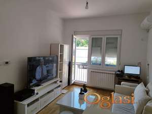 PETROVARADIN 71m2 TROIPOSOBAN, NOV, UKNJIŽEN, SA NAMEŠTAJEM