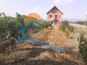 Na prodaju kuća u naselju Katun, na putu za Aleksinac, plac 5 ari plus voćnjak 613m2