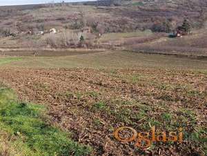 Na prodaju plac na odličnoj lokaciji u Sremskim Karlovcima.