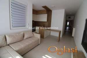 Jednoiposoban stan 39 m², Telep, Novi Sad, 1. sprat