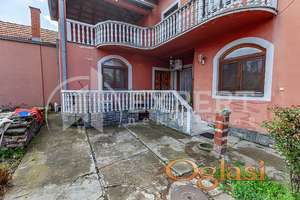 Odlična porodična kuća, 200 m2