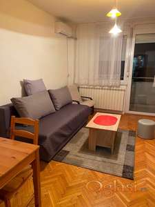 Nova Detelinara ,jednosoban stan 280 e