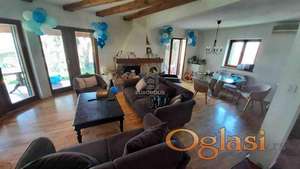 Kuća sa dvorištem, Odlična lokacija, Fantastičan pogled ID#7555