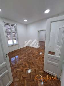 IZDAJE SE POSLOVNI PROSTOR U CENTRU ID#5575