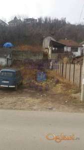Lep plac sa samom ulazu u Rumenku!