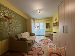 Garsonjera - 27m2 - Grbavica