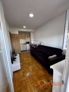 Novi Sad, Bul. Evrope, lep jednoiposoban stan na dobroj lokaciji