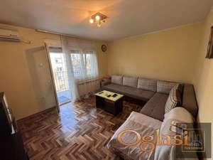 Železnička stanica ! Kompletno namešten ! Felegi Tivadara !