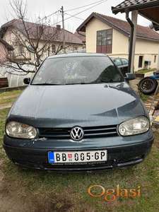 Golf 4