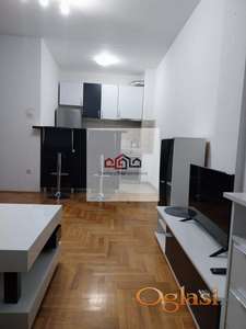 SOMBORSKI BULEVAR DVOSOBAN STAN 450 EURA