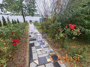 Odlična vikendica na Tisi