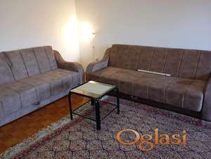 Izdajem namešten stan na lepoj lokaciji na Novom naselju