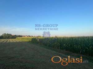 Prodaje se plac Budisava