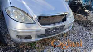 Prednji branik mercedes a klasa w169