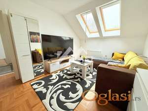 IZDAJE SE LUX TROSOBAN STAN U STROGOM CENTRU ID#6094