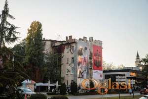 Izdaje se stan u Novom Sadu, ul. Ilije Ognjanovića 7, salonac površine 163 m/2