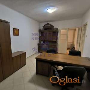 Lepo uređen i namešten dvosobni stan na SPENS-u