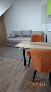 IZDAJE SE GARSONJERA KOD LIPOVOG GAJA ID#4644