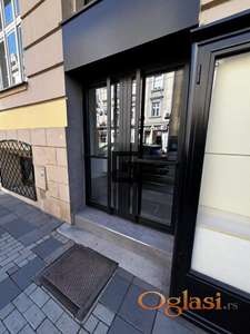 Na prodaju salonski salon na izuzetnoj lokaciji! ID#3309