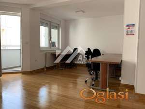 Izdajem kompletno renoviran poslovni prostor na VRH lokaciji !!! Parking ID#6413