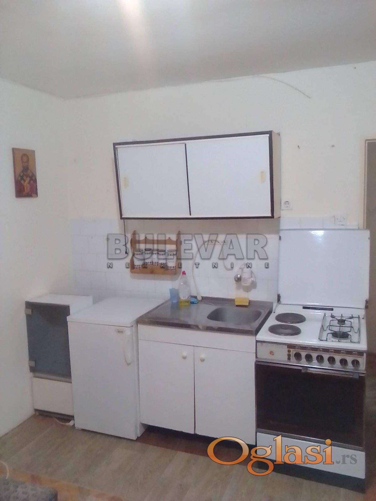 for rent studio apartment in Duvaništu — photo