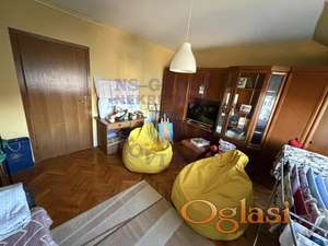 Trosoban, 79m2 Novo Naselje