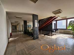 NOVI SAD - CENTAR - 850m2 - 8500 evra