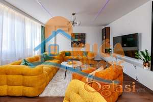 Lux stan Bulevar Nemanjića, 79m2