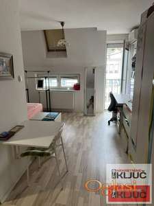 GRBAVICA, 25m2, Jednosoban, Namešten