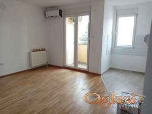 NOVI SAD - TELEP - 56m2 - 400 evra