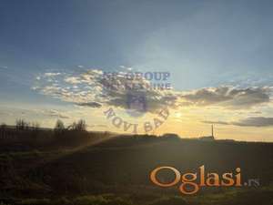 Odličan plac u Kaću!