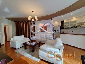 Novi Sad, Strogi centar grada - Luksuzan trosoban stan ID#1555
