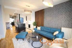 Izdavanje stanova Beograd na vodi-Trosoban stan,lux, garaza