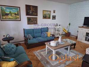 Prodaje se kuca na ulazu u Rumenku