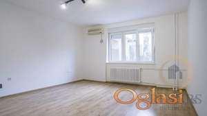 DVOIPOSOBAN RENOVIRAN POLUNAMEŠTEN STAN IZMEĐU ŽELEZNIČKE STANICE I KISAČKE