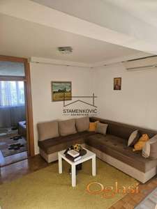 Prodaje se trosoban stan na odličnoj lokaciji ID#6887