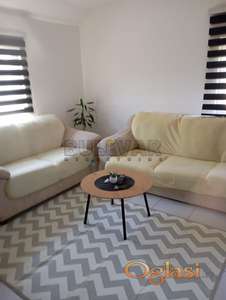 Prodaje se porodična kuća i 15a placa u blizini Akva Parka  Doljevac