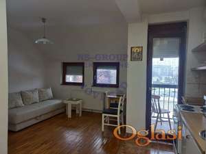 Odlična garsonjera na Novoj Detelinari