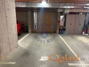 Garažno mesto 16m2 Grbavica