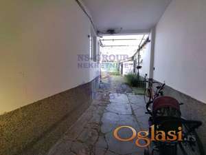 Kuca u Sremskim Karlovcima