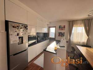 Komforan cetvorosoban stan 91m2