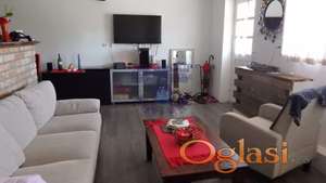 Na prodaju odličan restoranski kompleks sa stambenim delom!