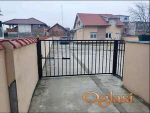 Izdajem parking mesto