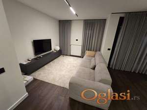 Izdaje se lux opremljen sa garažom,novogradnja ID#918998