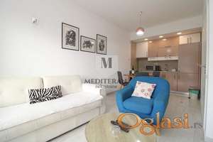 Herceg Novi – Topla1,jednosoban stan površine 41m2 na atraktivnoj lokaciji u blizini mora i šetališta.