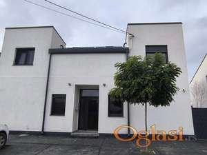 LUX DUPLEX U BEČMENU