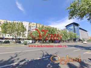 Bulevar oslobođenja – ulični lokal 28 m2 - 950 Evra ID#2805
